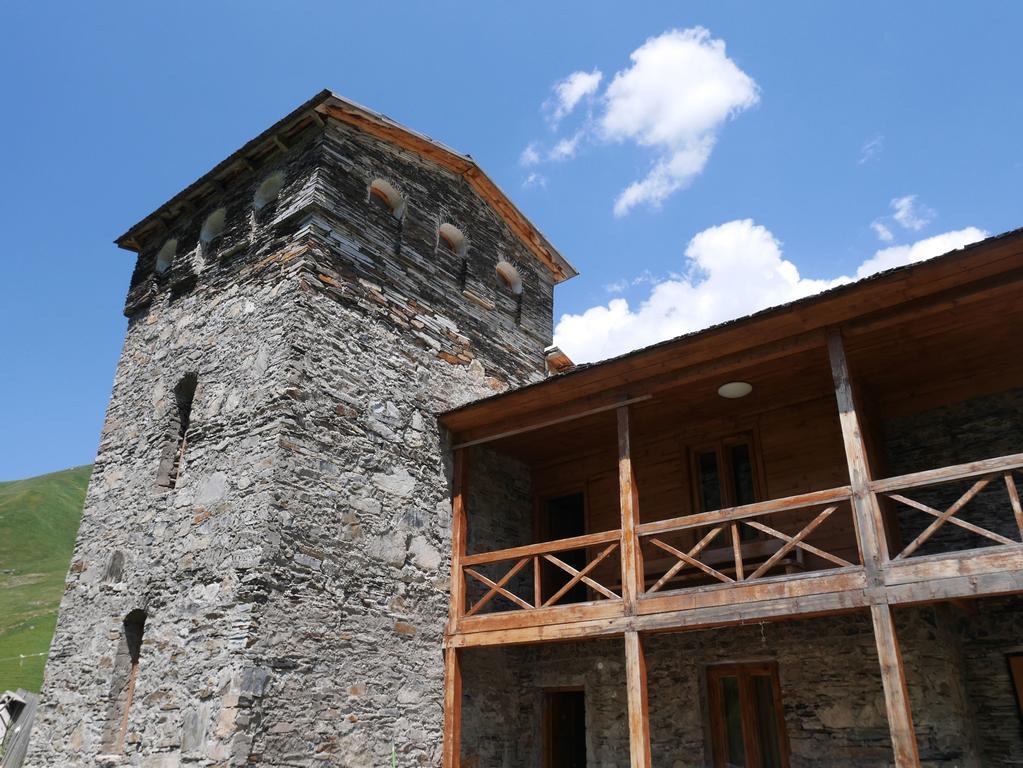 Chazhashi Guesthouse Ushguli Exterior foto